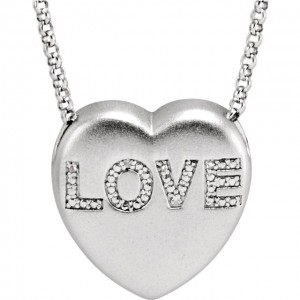 love-pendants-hello-diamonds